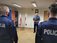 na zdjęciu uroczystość mianowania nowych policjantów, sala w budynku mikołowskiej komendy